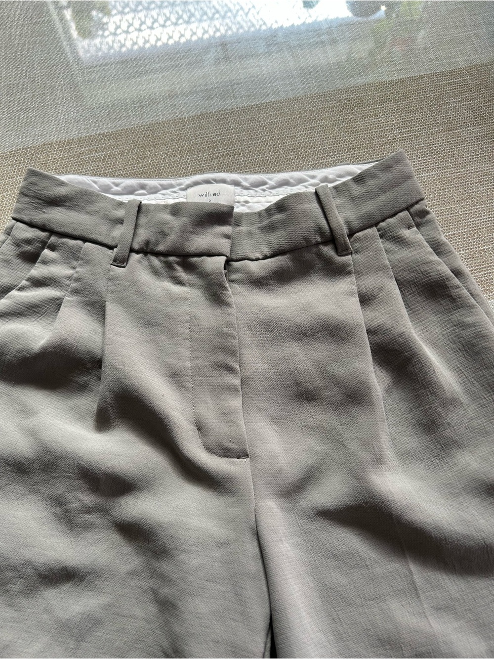 Wilfred Pleated High-Waist Trousers in Gray